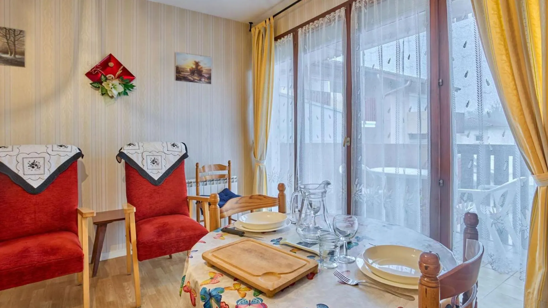 Charmant T1 bis pour 2 avec balcon et parking, proche parc thermal - FR-1-841-72 Казобон Апартаменты